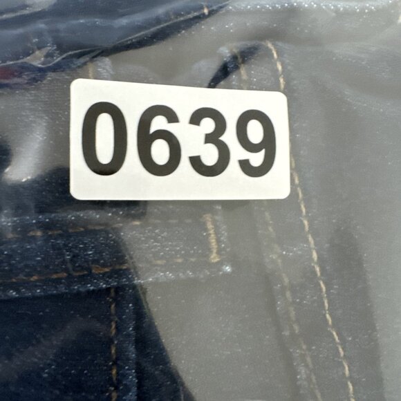 Lee Women's 16W Stretch Straight Mid Rise Jeans Blue NWT Inseam 29.25" - Picture 12 of 13